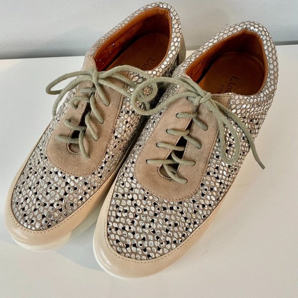 "L'Amour Des Pieds" Beige & Silver Lace-Up Casual Shoes - Picture 3 of 12